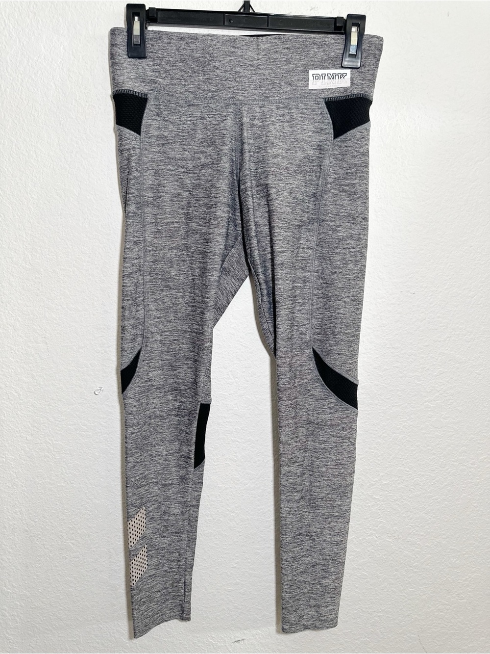 PINK Victoria's Secret Ultimate Yoga Pants Leggings 28" Inseam Size Small